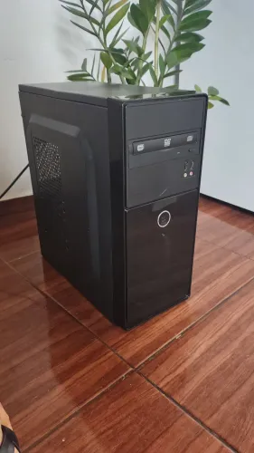 PC Core I5 650 8GB RAM 240 HD