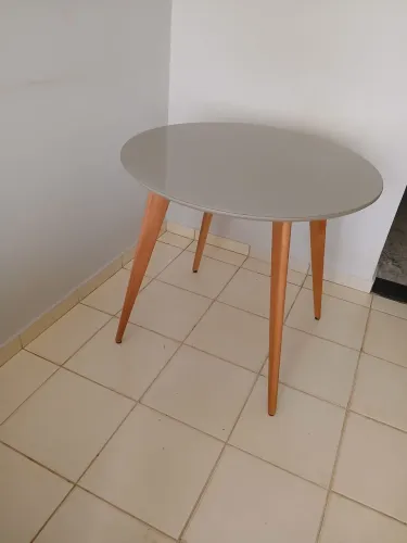 Mesa de 0,90cm