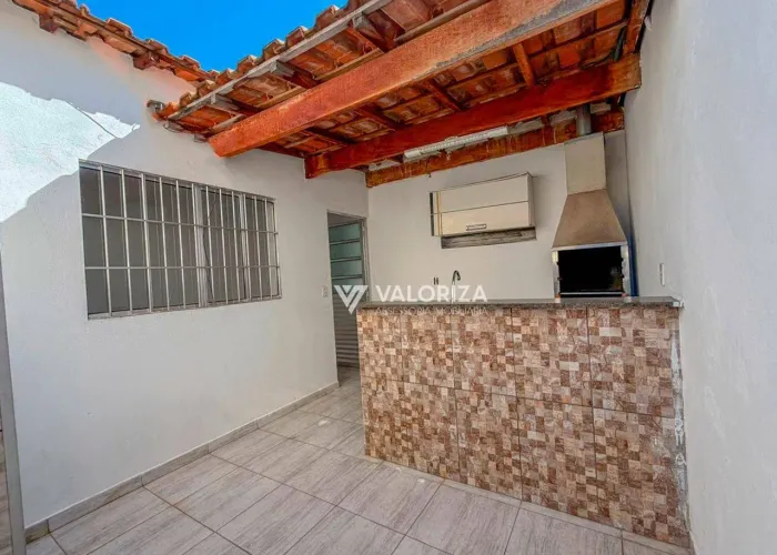 Casa com 2 dormitórios para alugar, 110 m² por R$ 1.900,00/mês - Parque São Bento - Soroca