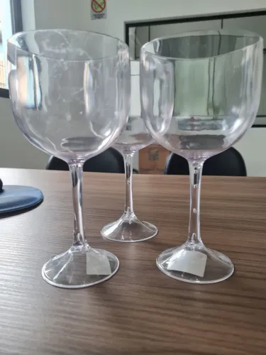 Vendo Taças de acrílico 550ml para Drinks