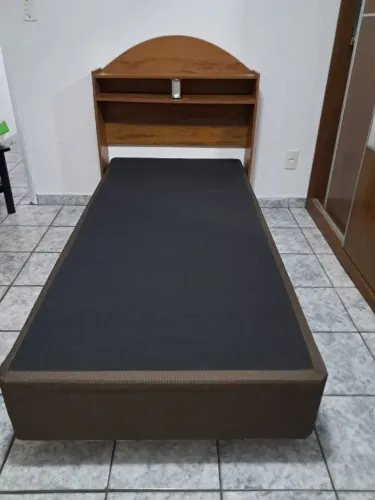 Cama de solteiro