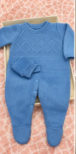 Vendo essa saída de maternidade menino , nunca usada