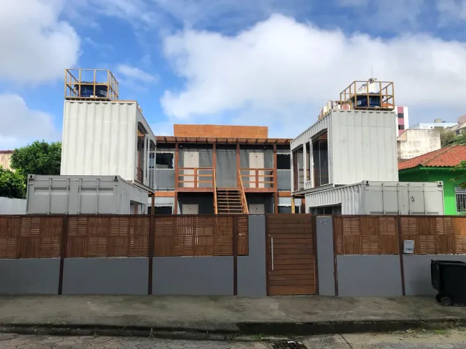 Apto 30m2 por R$1.750,00 no Pantanal