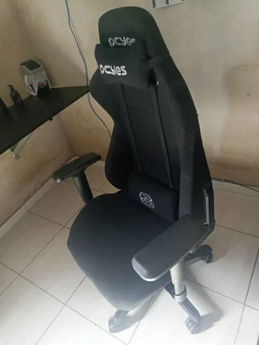 Cadeira Gamer PCYes Mad Racer V8 Turbo Preta - Excelente Estado