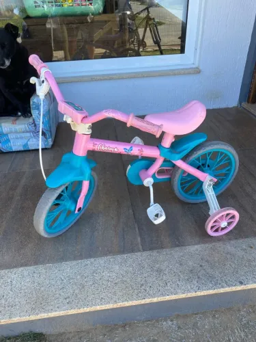 Bicicleta Feminina Infantil - ótimo estado
