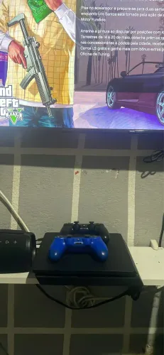 Ps4 slim 1 TB