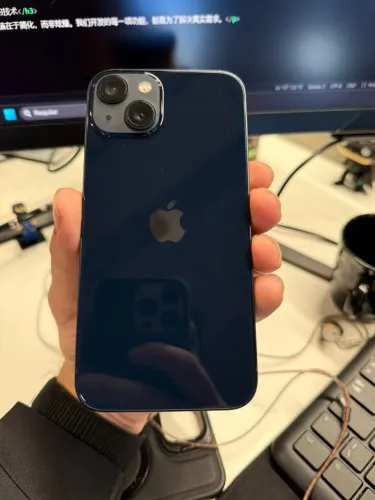 iPhone 13 128gb meia-noite (bateria 85%)