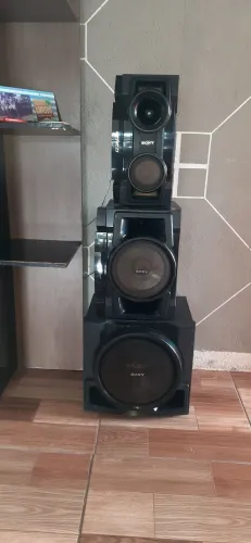 Aparelho de som Sony genezi.