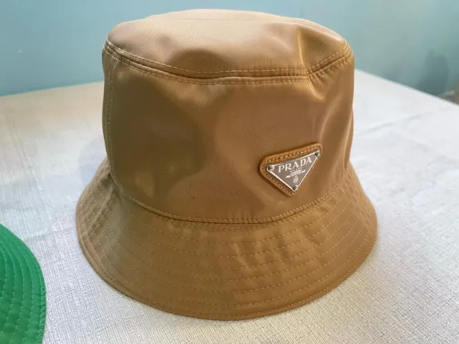 Chapéu Bucket Prada - Marrom