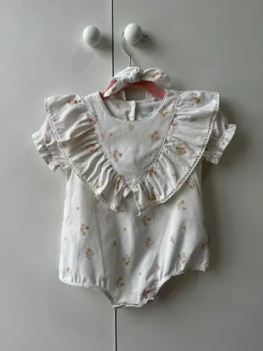 ? Body Tip Top <br>? Tamanho: G <br>? Acompanha faixa <br>? Ótimo estado <br>? R$ 60,00