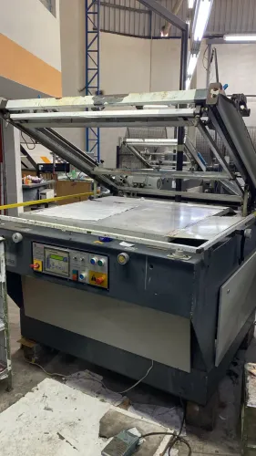 Máquina para serigrafia Larese 