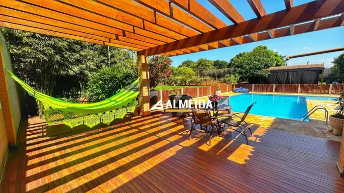 Chácara com 3 dormitórios à venda, 1000 m² por R$ 1.600.000,00 - Centro - Cordeirópolis/SP
