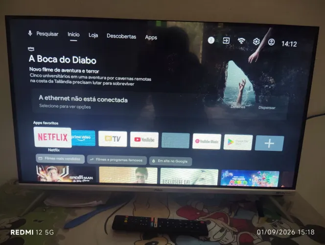 Vendo tv Philco seminovos 32 polegadas valor 800 motivo da venda comprei uma maior