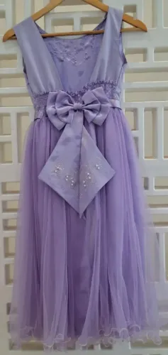 3 Vestidos por 400