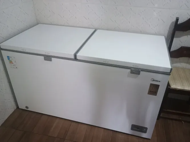 Freezer novo