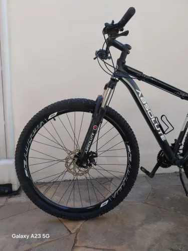 Bicicleta Absolute - Estado de zero