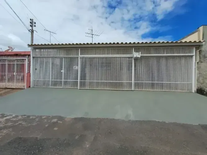 VENDO URGENTE CASA EM TAGUATINGA NORTE - facilitação pra negativados\autonomos
