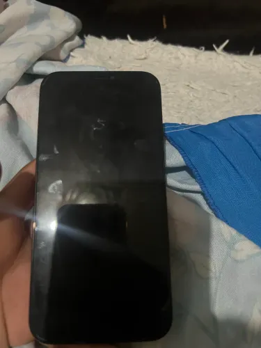 Vendo ou troco iPhone 12pro Max preço pode ser negociável 
