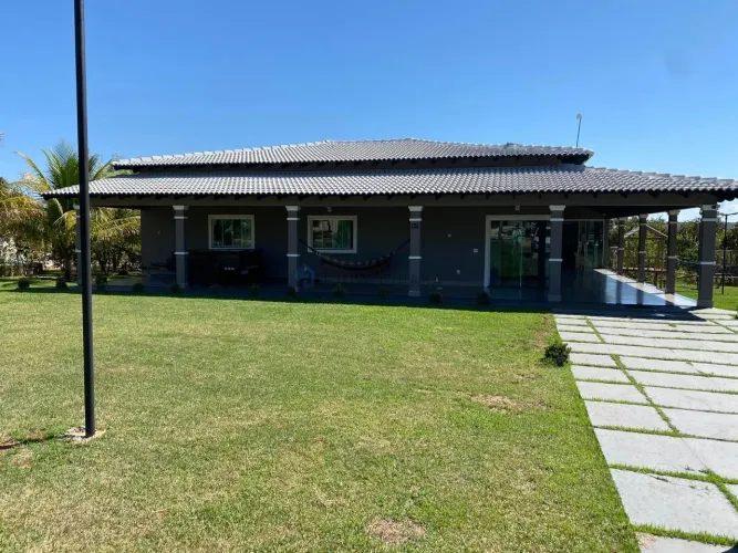 Casa em condomínio na beira do Lago do Manso