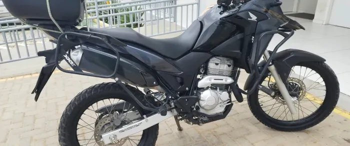 XRE 300 / 2023 / 42,000KM / UNICO DONO