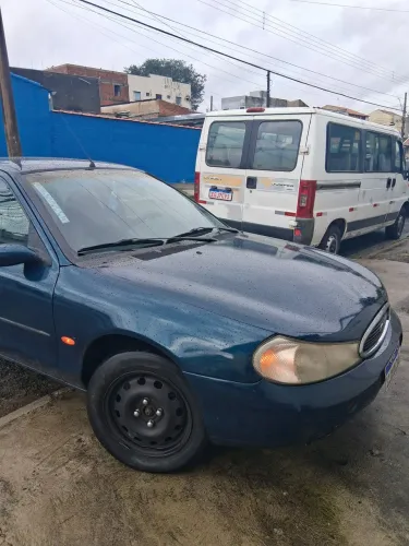 Ford Mondeo CLX 2.0i 4P MEC 1997