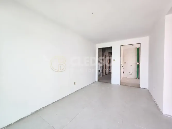 Residencial Goya, 2 Quartos Em 57M² E 1 Vaga De Garagem No Rio Vermelho. 1776JU4