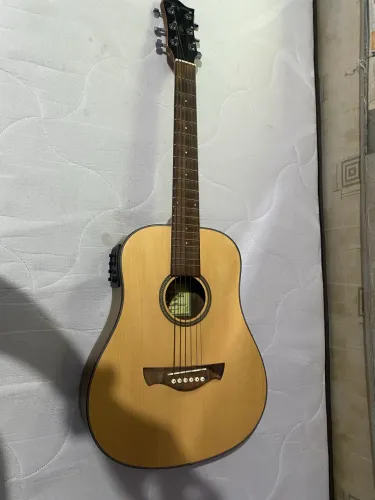 Violão tagima baby