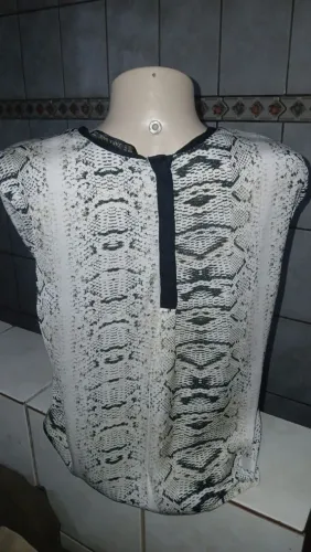 Lote de roupas