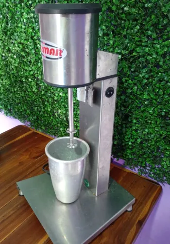 Batedor de Milkshake 