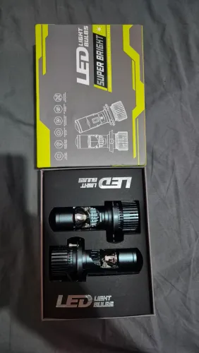 Lâmpada super Led, tipo projetor 50.000 lumens 200w.