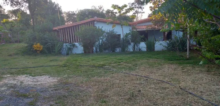 Vendo chácara em Caetanópolis 