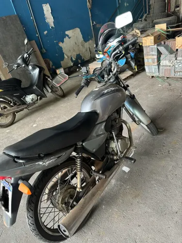 Titan 2002 