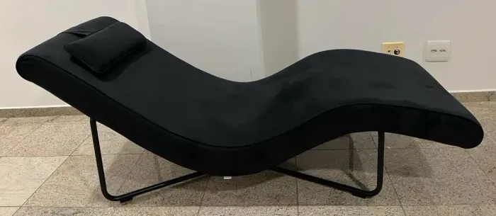 Divã/recamier novíssimo TokStok