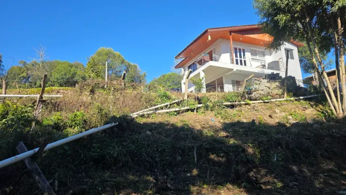 Chacara ,casa com piscina ,galpão