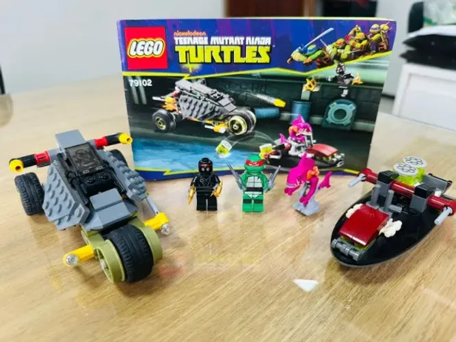LEGO - 79102 - TARTARUGA NINJA - PERSEGUIÇÃO ELETRIZANTE