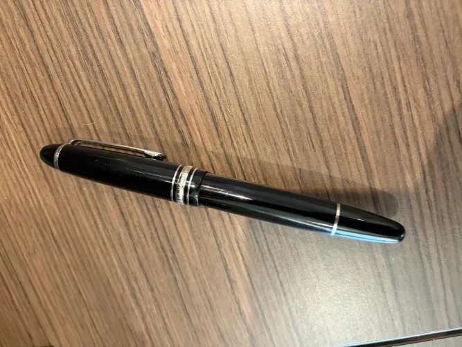 Caneta Mont Blanc Meisterstuck