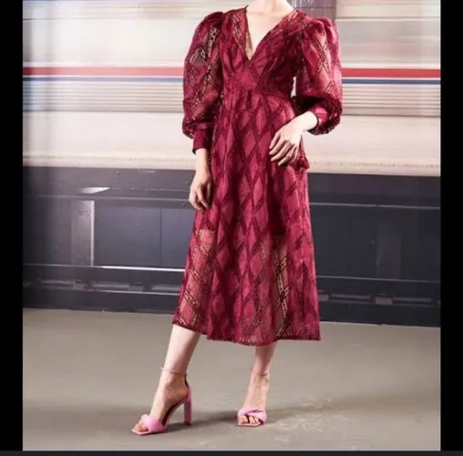 Vendo vestido novo Colcci