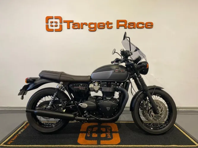 Triumph Bonneville T120 Black 1200 Custom