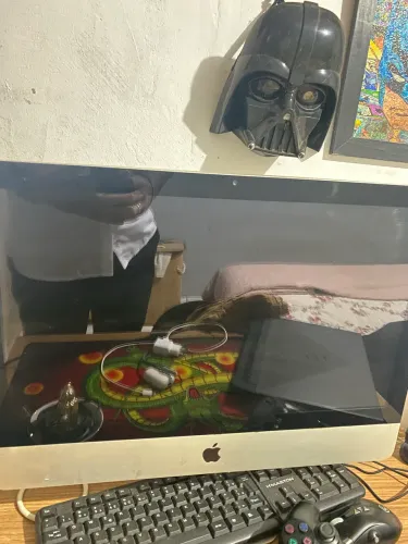 ? iMac Apple 21,5? - Ótimo para estudos, escritório e uso diário
