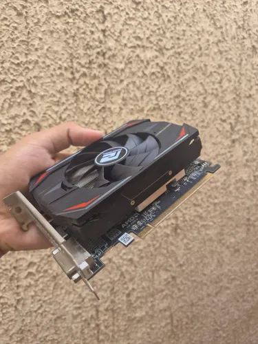Vende-se placa de video rx 550