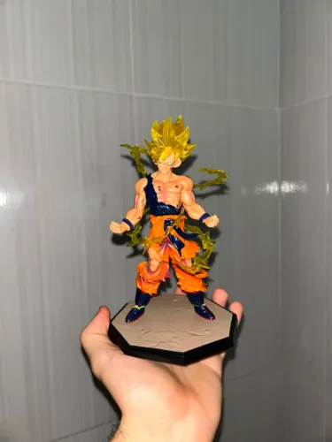 ACTION FIGURE GOKU DRAGON BALL - COLECIONÁVEL