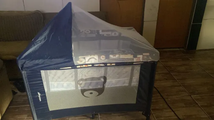 Cercadinho completo voyage valor 350,00 e bebe conforto 150,00