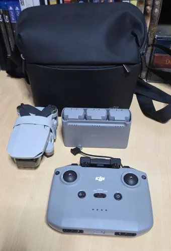 Drone DJI Mini 2 + Combo Fly More