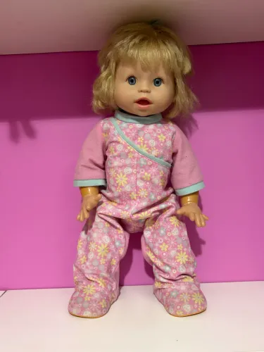 Boneca little Mommy meus primeiros passos