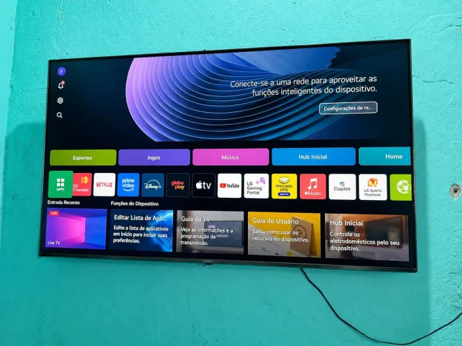 TV conservada, funcionando bem