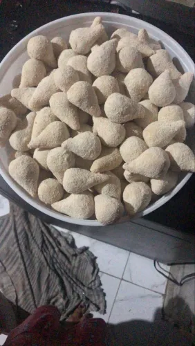 Salgados fritos assados,e congelado 