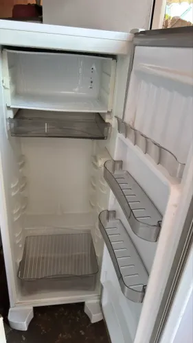 GELADEIRA USADA 