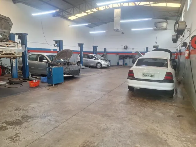 CENTRO AUTOMOTIVO COMPLETO