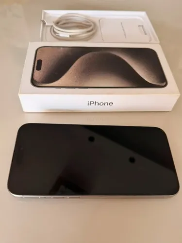iPhone 15 Pro Max 256GB Titânio Natural - Ótimo Estado