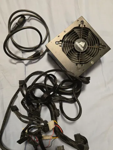 Fonte Corsair Cx550 550w 80 Plus Bronze Pfc Ativo Cx500